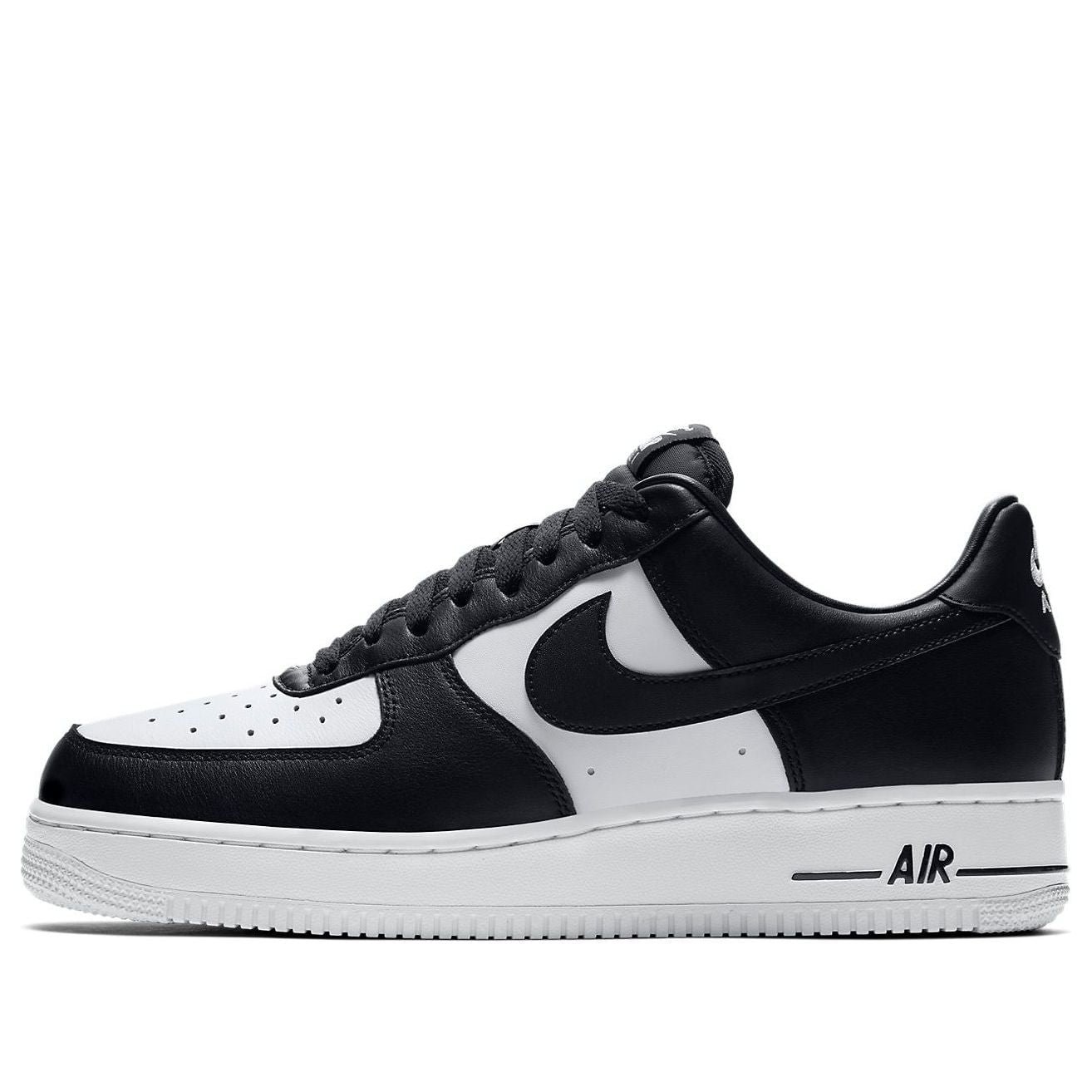 Nike Air Force 1 Low Tuxedo