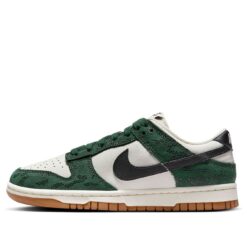 Nike Dunk Low Green Snake