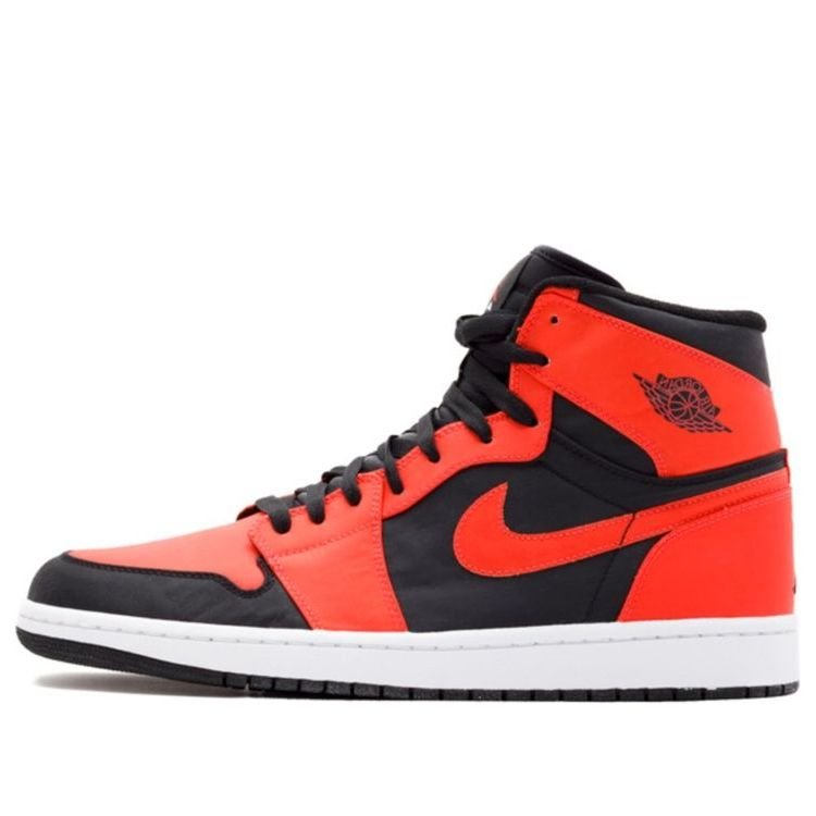Air Jordan 1 Retro High Max Orange