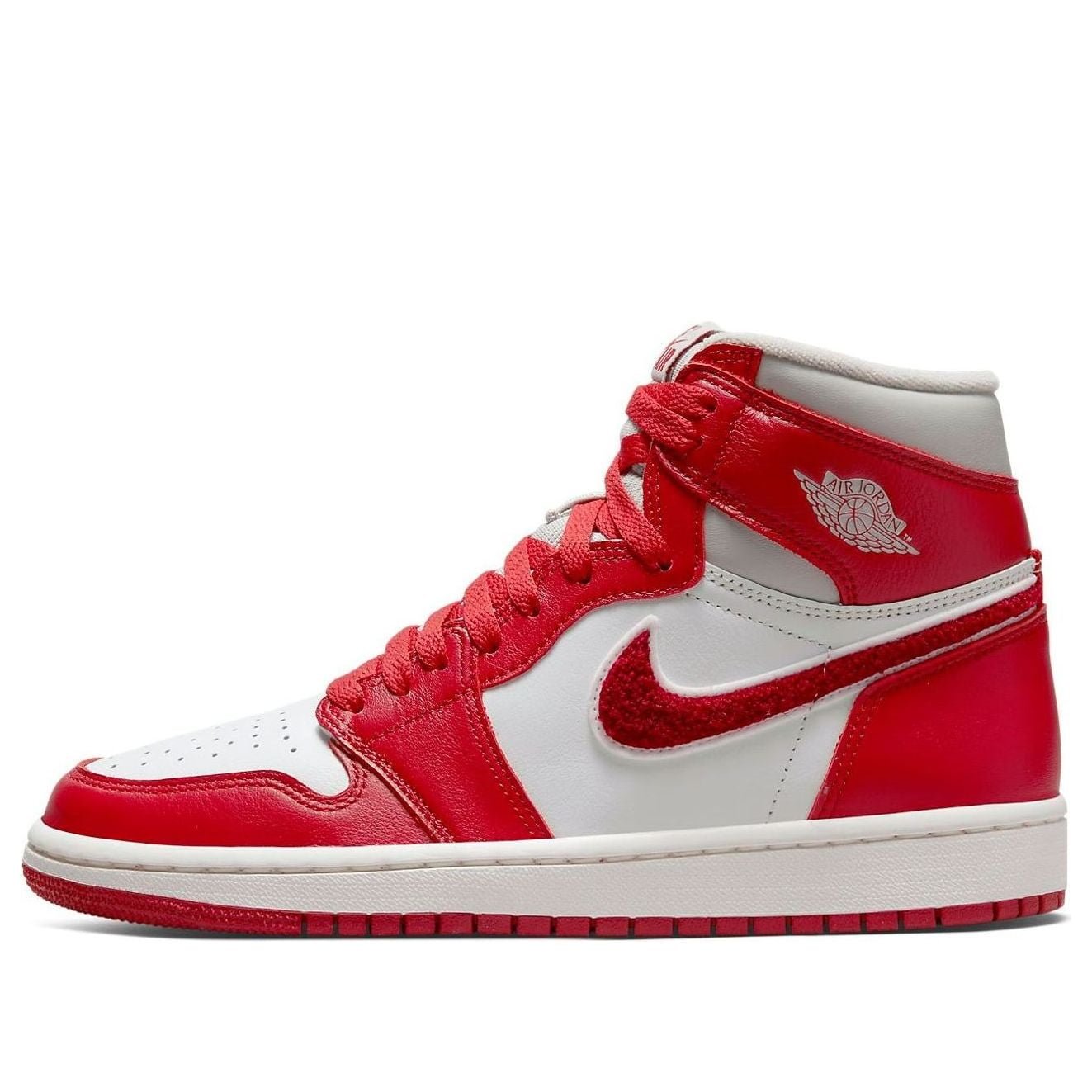 Air Jordan 1 High OG Newstalgia Chenille