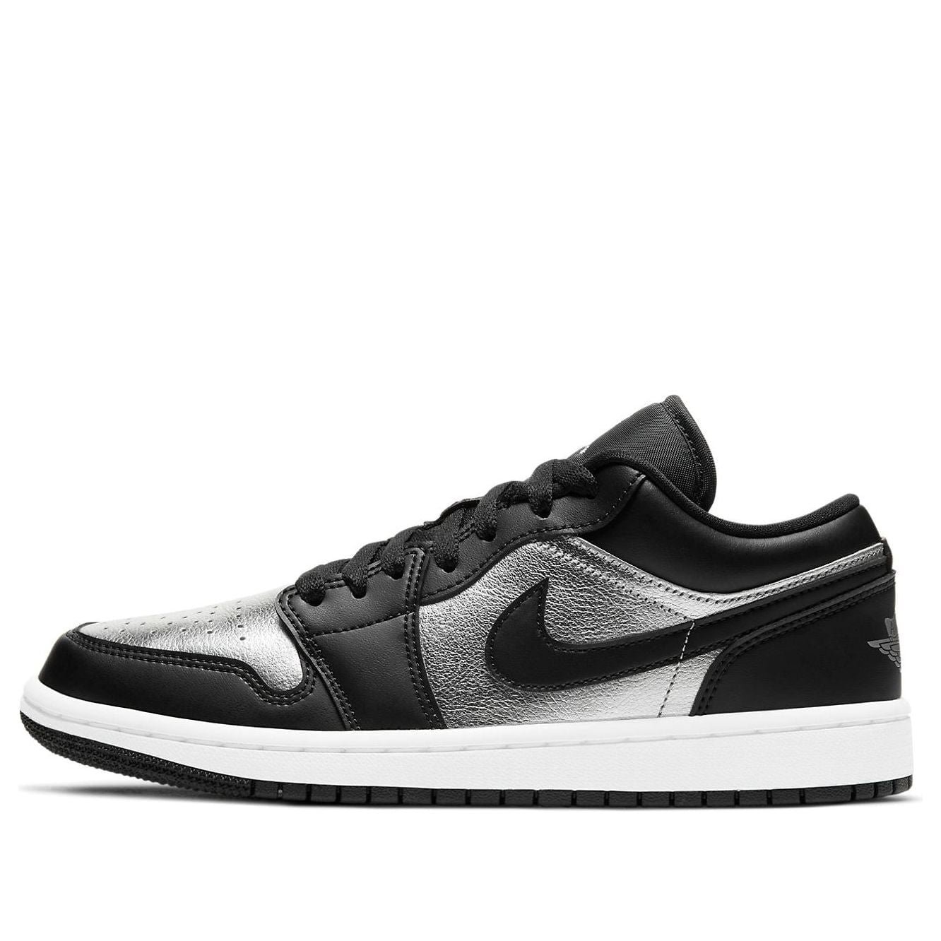 Air Jordan 1 Low SE Silver Toe