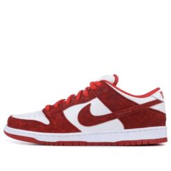 Nike Dunk Low Premium SB Valentines Day