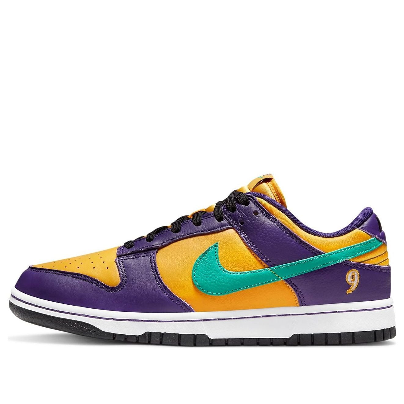 Nike Lisa Leslie x Dunk Low Sparks