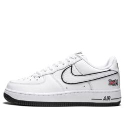 Nike Dover Street Market x Air Force 1 Low NYC