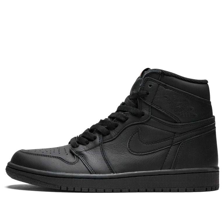 Air Jordan 1 Retro High OG Triple Black