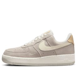 Nike Air Force 1 Low 07 Light Bone