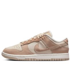 Nike Dunk Low SE Sand drift