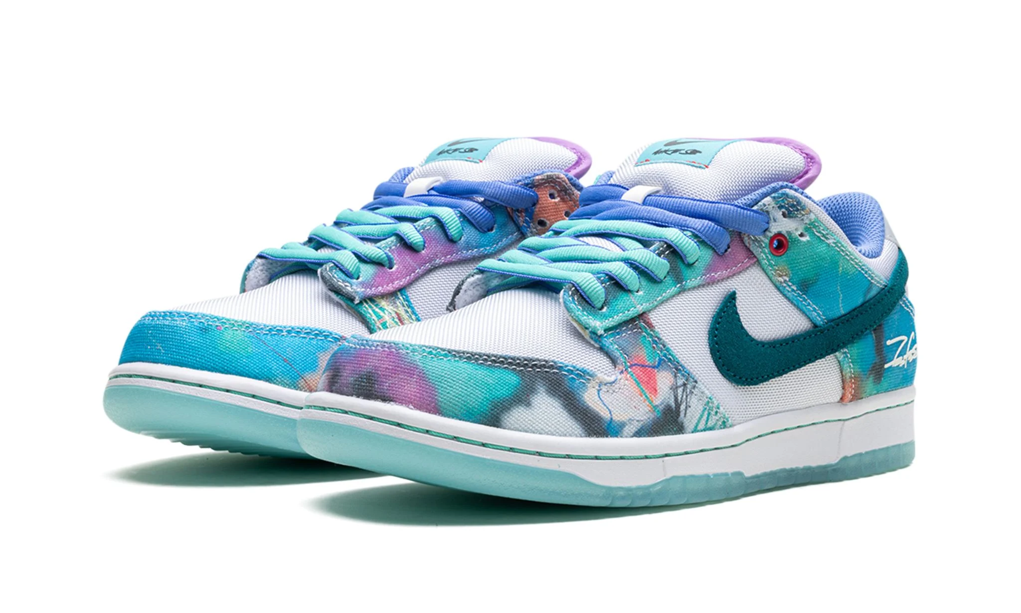 DUNK LOW SB "Futura Laboratories - Bleached Aqua"