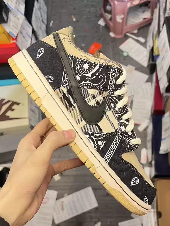 Nike Travis Scott x Dunk Low Premium QS SB Cactus Jack
