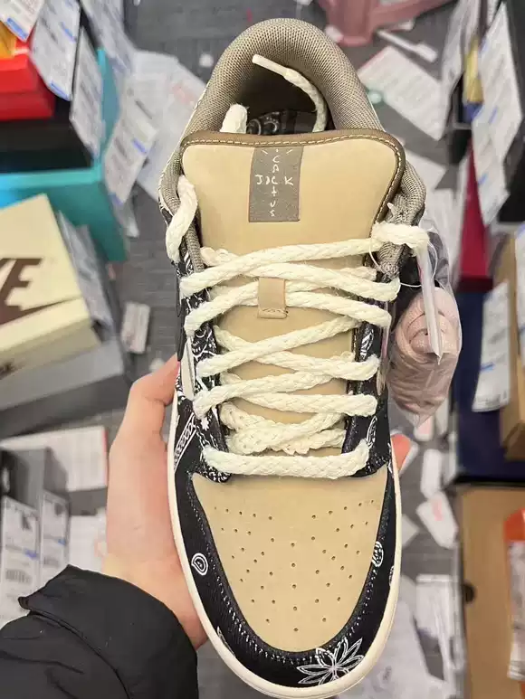 Nike Travis Scott x Dunk Low Premium QS SB Cactus Jack