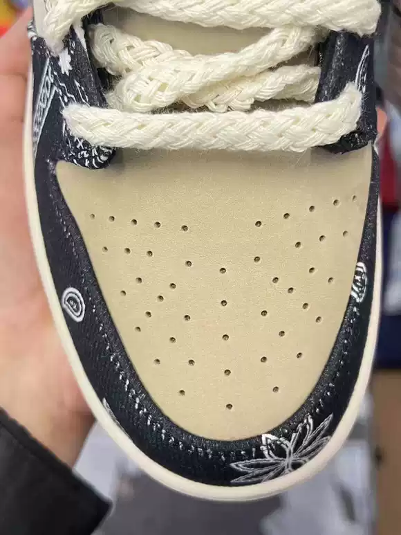 Nike Travis Scott x Dunk Low Premium QS SB Cactus Jack