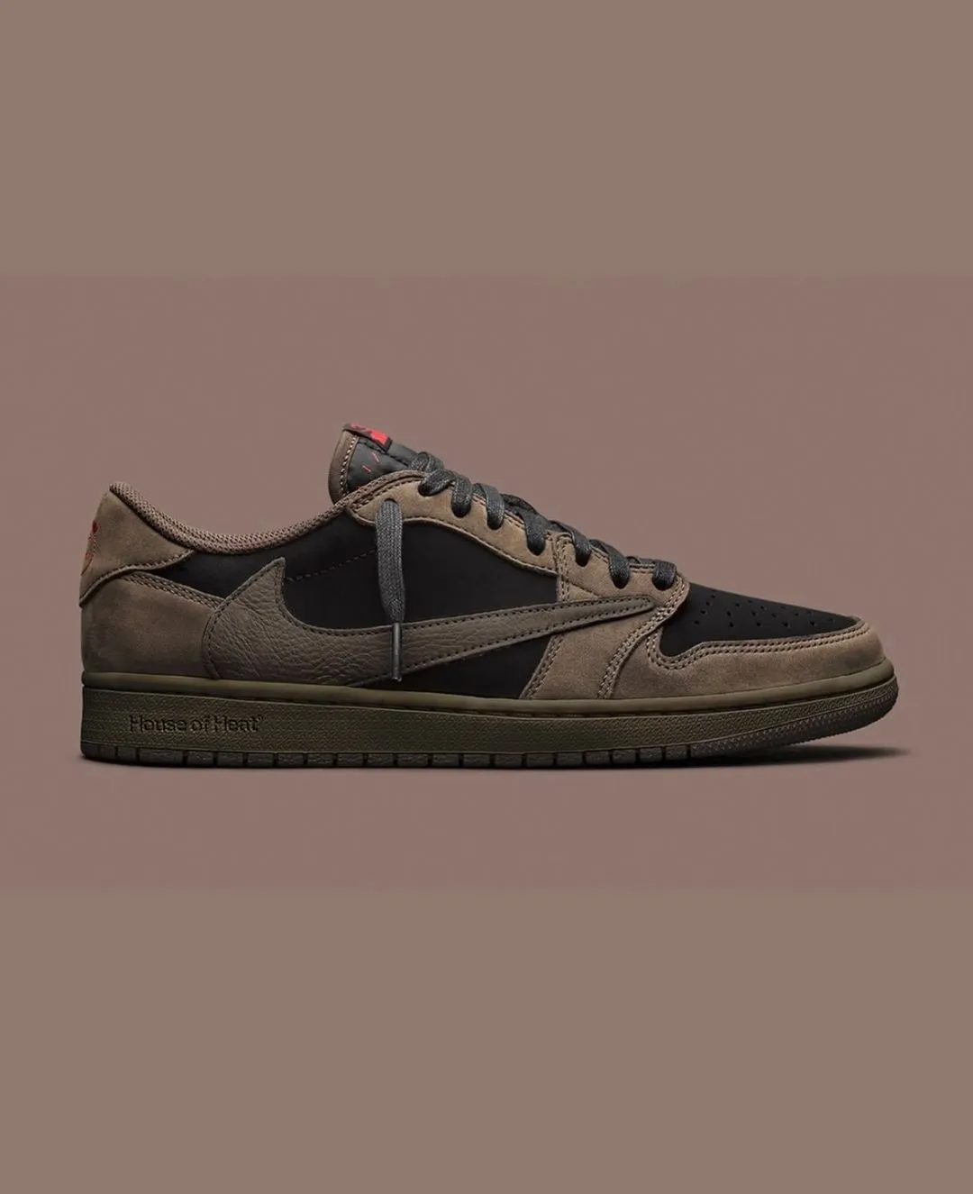 Travis Scott x Jordan Air Jordan 1 Low OG “Velvet Brown”
