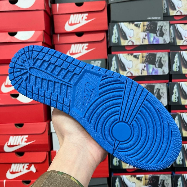 Fragment Design XTravis Scott X Air Jordan 1 Retro Low 2.0