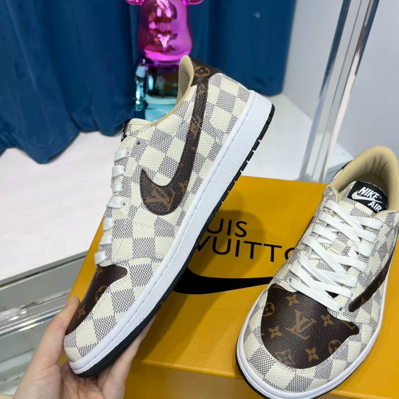 Fragment x Travis Scott x  Air Jordan 1 Low brown-Customized