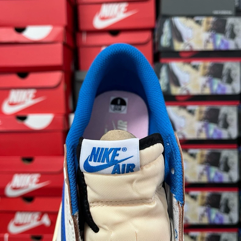 Fragment Design XTravis Scott X Air Jordan 1 Retro Low 2.0